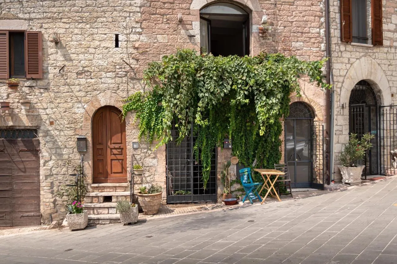 Da Giorgio Apartment Assisi