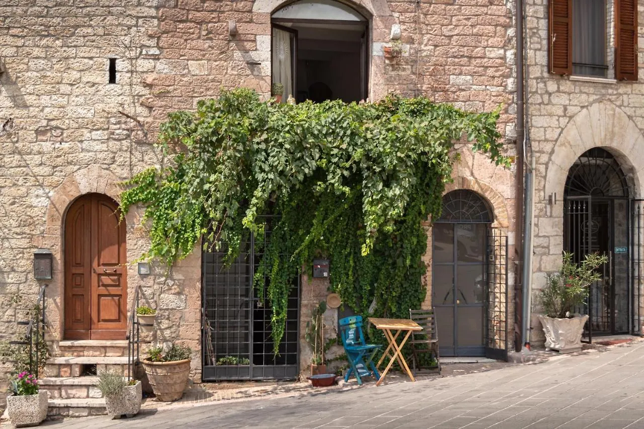 Da Giorgio Apartment Assisi